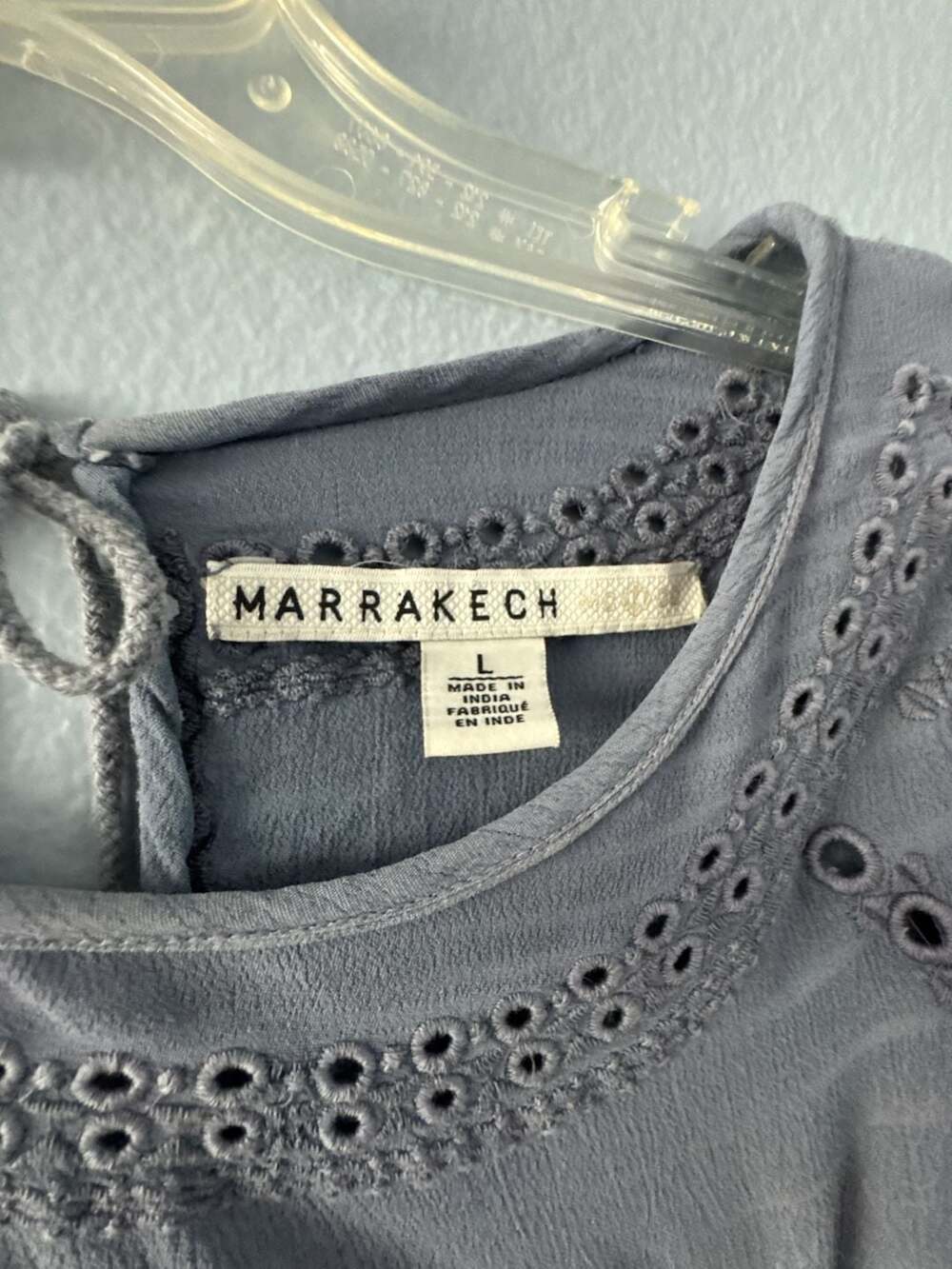 Anthropologie Marrakech Blue Eyelet Embroidered Boho Blouse Top Women’s Large - Picture 8 of 9